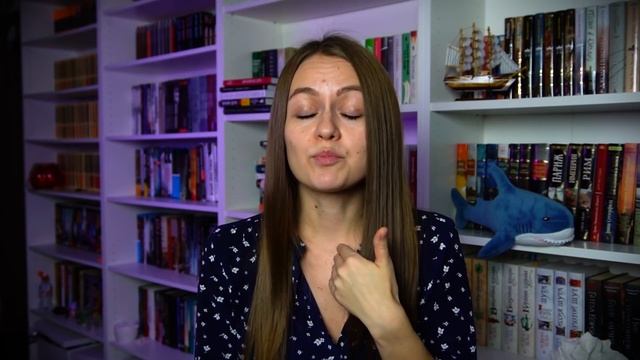 20 личных вопросов от зрителей || Сколько стоит моя библиотека, про волосы, домашних животных и др. смотреть онлайн