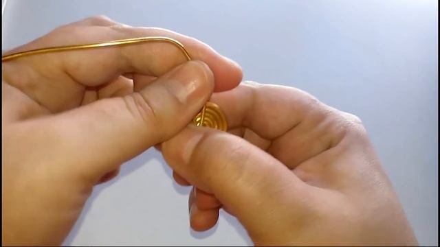 COMO HACER UNOS PENDIENTES ESPIRALES PLANAS CONTINUAS смотреть онлайн