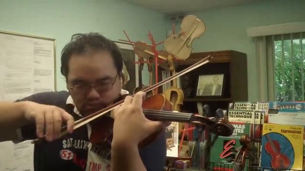 Peter Zaret & Sons Violins - Algernon Lee Demonstrating an E. Martin Violin c. 1910