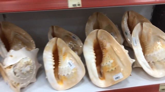 52. Море сувениров в Адлере. Самый большой магазин сувениров в Сочи. смотреть онлайн