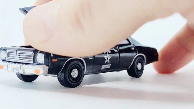 '1975 Dodge Coronet State Police Cruiser by Greenlight reviewed just for you! ? смотреть онлайн