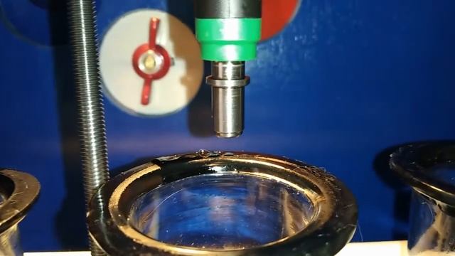 Форд Фьюжен 1.4л Промывка чистка форсунок своими руками. Самодельный стенд для промывки форсунок.