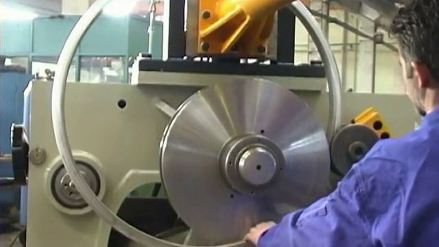 Sahinler HPK 100 профилегибочный станок в работе