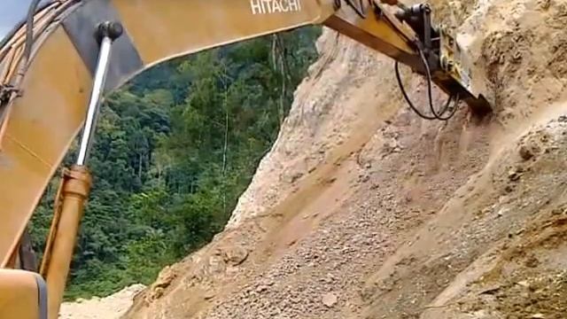 Hitachi Ex200 used Breaker смотреть онлайн