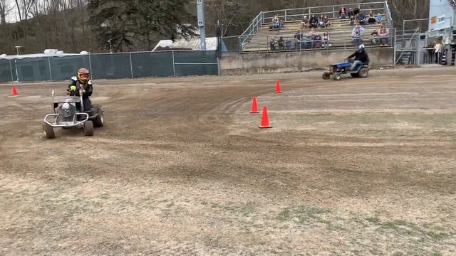 2022 Law Mower Racing Part 1 смотреть онлайн