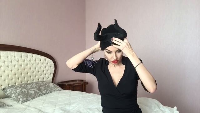 Как сделать костюм Малифисенты на Halloween своими бьюти-ручонками смотреть онлайн