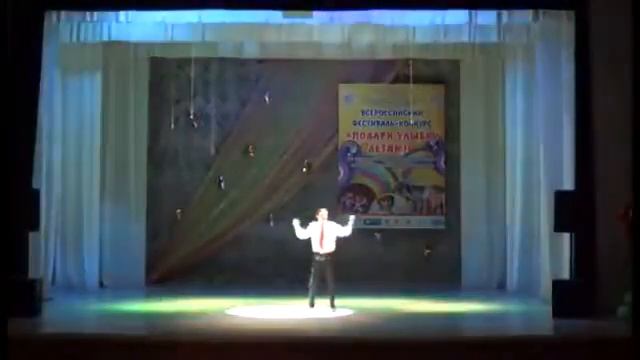 Матросов Ринат - Жестовое пение. «Счастье» смотреть онлайн