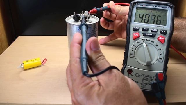 Simple Trick To Power 6V / 12V / 24V High Wattage Bulbs Using 120V/240V! смотреть онлайн