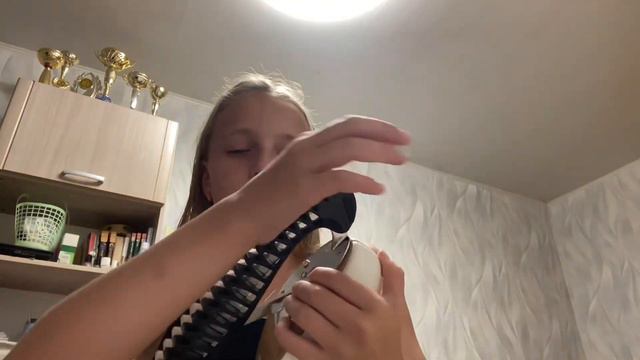 Купили новые конёчки, бракованные лезвия, поехали за новыми?! смотреть онлайн