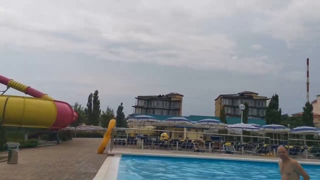 VLOG НА МОРЕ . Обзор АКВАПАРКА В ГЕЛЕНДЖИКЕ. Я МЫ ЖИВЫ смотреть онлайн