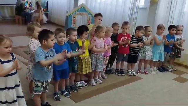 Конкурс "Дочки-матери" в группе "Земляничка " МБДОУ №24, Красноярск смотреть онлайн