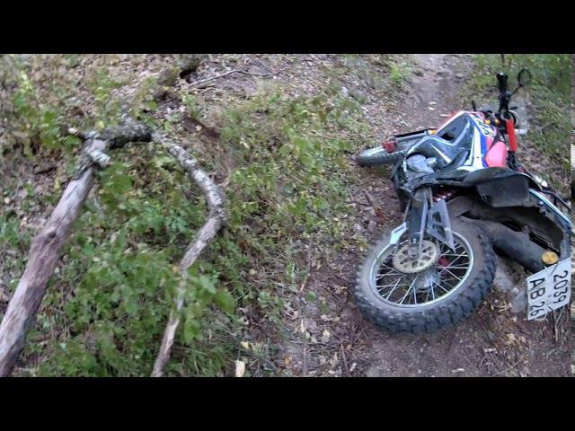 Полёт на маршруте. Motoland Dakar 250ST не подвел, подвела невнимательность. 18+