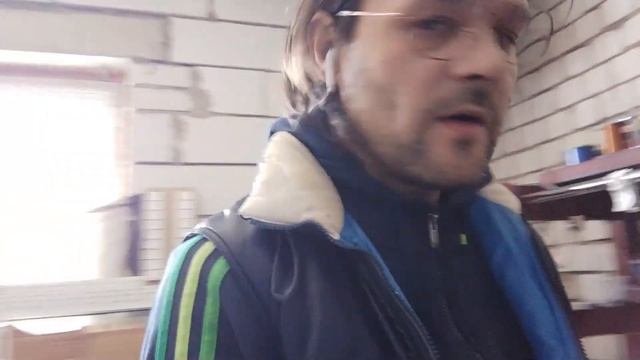 Строительство яхты 2.3 метра продолжается. Работа с корпусом. Видео 9 смотреть онлайн