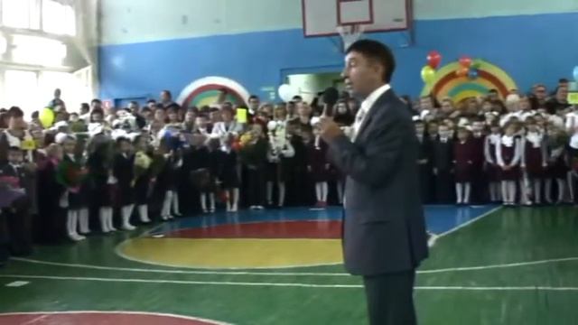 Поздравление директора МБОУ "СОШ №48" Гаврилова А.П. с началом учебного года 2013 - 2014 смотреть онлайн