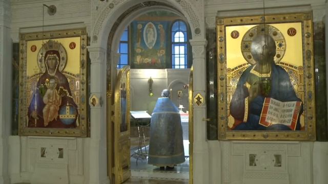 Божественная литургия в праздник Казанской иконы Божией Матери смотреть онлайн