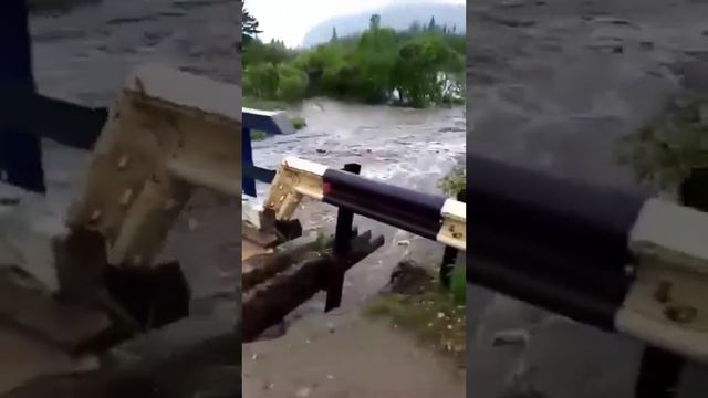 Обвалился мост черерез реку Сейбу ( Хакасия ) смотреть онлайн