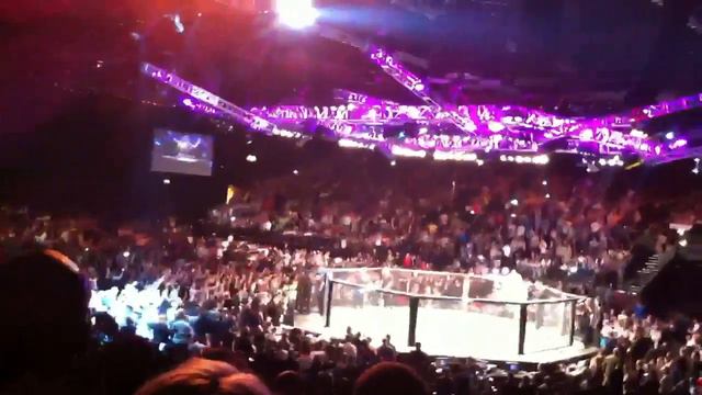 Chris Leben Entrance at UFC 138 5/11/11 смотреть онлайн