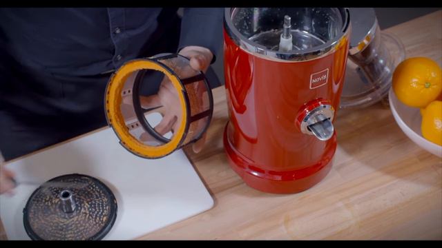 Как очистить соковыжималку Novis VitaJuicer смотреть онлайн