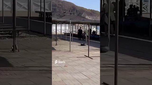 Архипо-Осиповка ноябрь 2023 года ? Солнечный теплый осенний день ⛅ смотреть онлайн