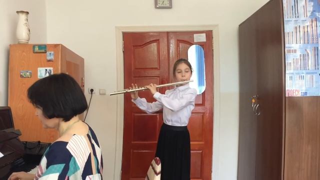 Сказочка (С.Майкапар). Ария Наяды (К.В.Глюк). Менуэт (Г.Штёльцель). смотреть онлайн