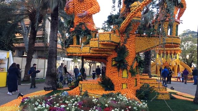 Франция, Ницца. Гигантские фигуры из лимонов. Ментон 2018 / Menton 2018 смотреть онлайн