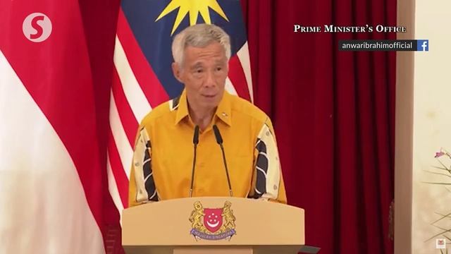 Malaysia, Singapore share common stand on humanitarian aid to Palestine, says Anwar смотреть онлайн