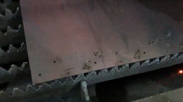 ЗАЛИПАТЕЛЬНО делаю новые складные ножи edc лазерная резка металла смотреть онлайн