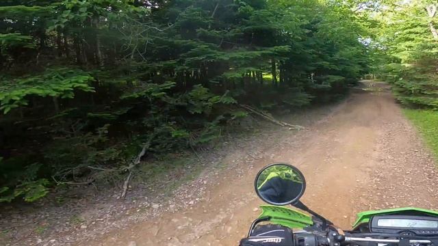 Hit the Dirt | KLX250S Ride смотреть онлайн