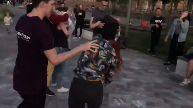 Zouk Open-Air. Mikhail Ponkin & Evgenia Stetcenko смотреть онлайн
