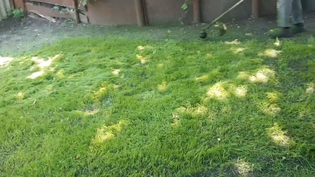 Как косить газон смотреть онлайн