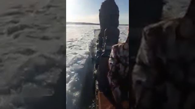 Поездка на снегоходе смотреть онлайн