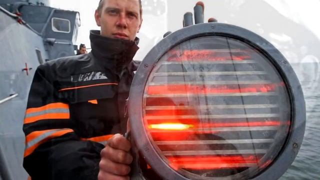 Экипаж - одна семья (Виктор Плешак - Юрий Погорельский) - Вокально-хореографическая студия Дружба смотреть онлайн