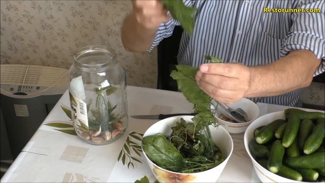 Как правильно солить огурцы смотреть онлайн