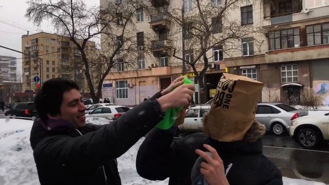 .ne, крыша, новый год и что-то еще. засмеялся проиграл смотреть онлайн