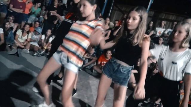 Академия TEEN 2018 - 2. Street-Day. Баттлы, читка, брейкинг, данс-холл, хип-хоп и все такое. смотреть онлайн