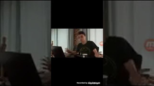 Реакция на Зе Брайан Мапс Живу как сим в the Sims4 смотреть онлайн