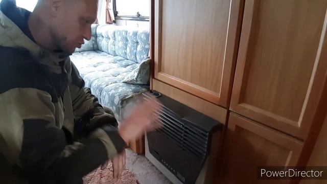 КРЕПКИЙ ОРЕШЕК из 90-х, обзор прицепа-каравана BESSACARR COMEO 500 смотреть онлайн