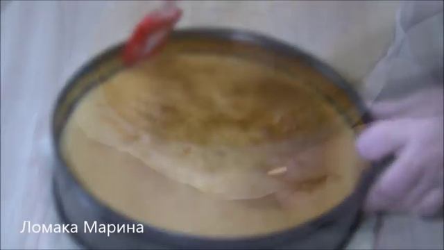 Самый ПРОСТОЙ и ОЧЕНЬ ВКУСНЫЙ БИСКВИТНЫЙ ТОРТИК, со сметанным кремом смотреть онлайн