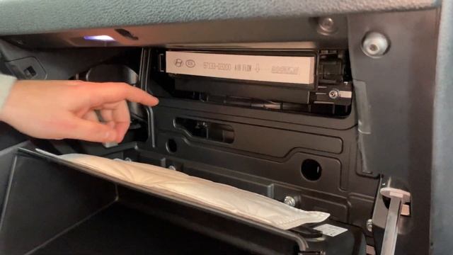 How To Change 2020 - 2021 Kia Soul Cabin Air filter - Replace Remove Replacement A/C Filter Locatio смотреть онлайн