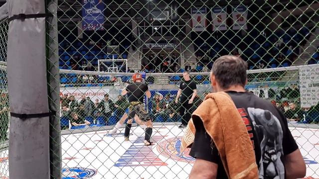 Магнитогорск, Октябрь 2021. 1 бой смотреть онлайн