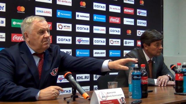 ХК "Автомобилист" vs ХК "Амур", 08/09/2017. Пресс-конференция смотреть онлайн