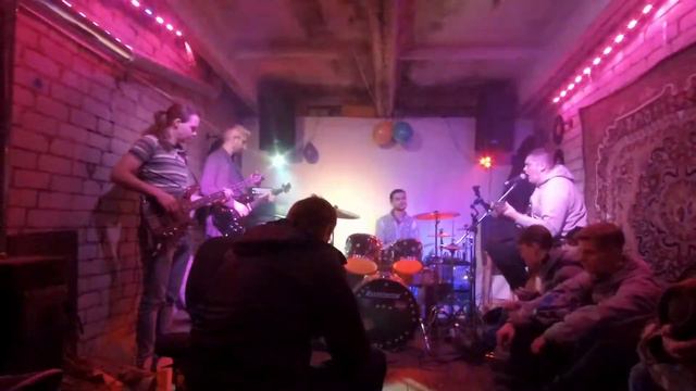 The Garage - Два монаха (Король и шут Cover) смотреть онлайн
