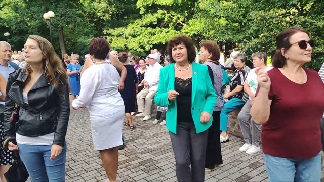 Желаю.........30.07.23 Гомель парк Луначарского ? смотреть онлайн