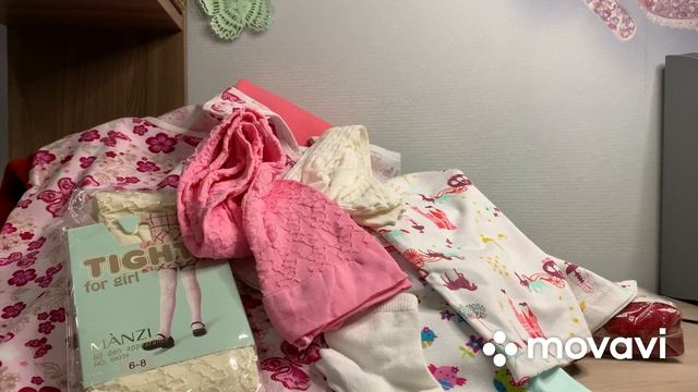 ОГРОМНАЯ ГОРА ПОДАРКОВ/ОДЕЖДА НА ВЫРОСТ/ТВОРЧЕСКИЕ ПОКУПКИ смотреть онлайн