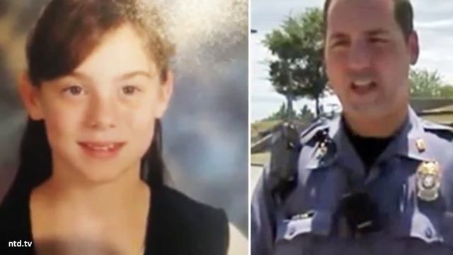 Girl Waves At Cop Everyday, The Day She Doesn’t His Gut Tells Him To Check Her House смотреть онлайн