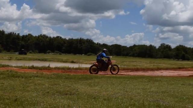 CRF-450 First Dirt Bike смотреть онлайн