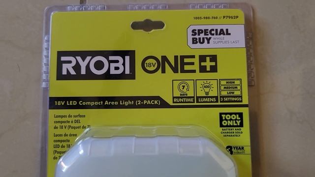 Ryobi 18V LED compact area light (2-pack) Review and why I got them. GREAT FOR EMERGENCIES!! смотреть онлайн