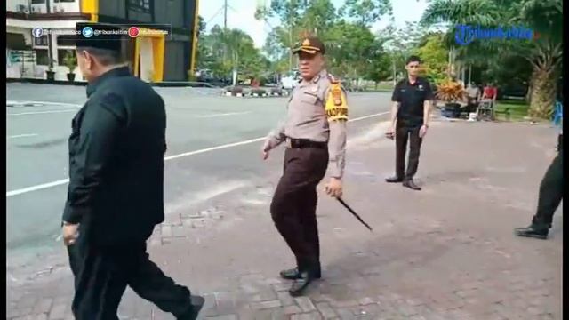 Polres PPU Gelar Apel Tiga Pilar, Ini Pesan Bupati Yusran смотреть онлайн