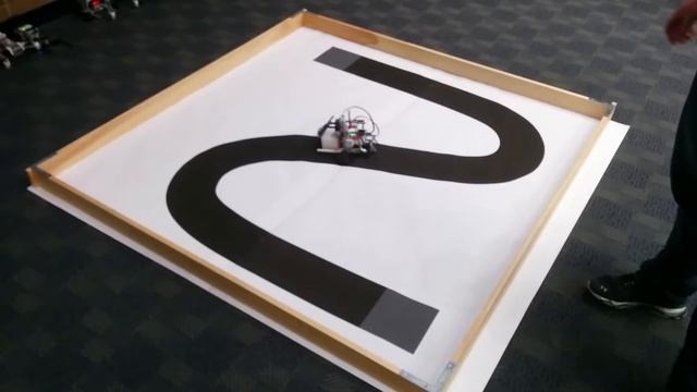 Roboticon 2017 - Challenge 1 Heat 2 - Anonymous смотреть онлайн