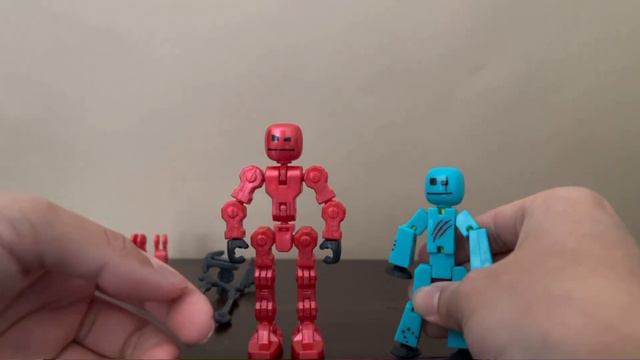 UK Exclusive Klikbot and Kreature Pack Unboxing and Review смотреть онлайн